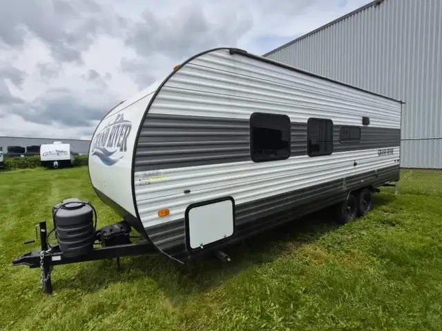 2025 Grand River RV Grand River 25RB in Travel Trailers & Campers in Woodstock - Image 5