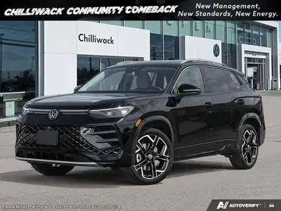 This Volkswagen Tiguan boasts a Intercooled Turbo Regular Unleaded I-4 2.0 L/121 engine powering thi...