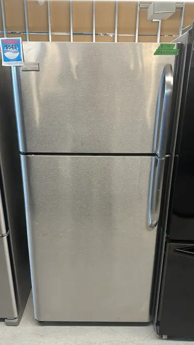 3197-Réfrigérateur frigidaire Stainless top freezer refrigerator, View more
