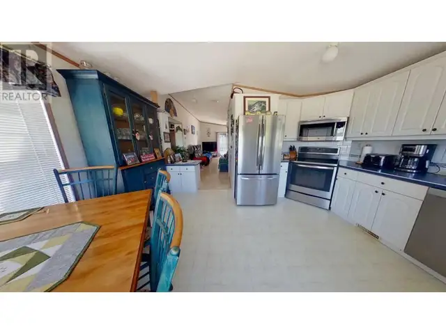 10874 261 ROAD Fort St. John, British Columbia in Commercial & Office Space for Sale in Fort St. John - Image 17