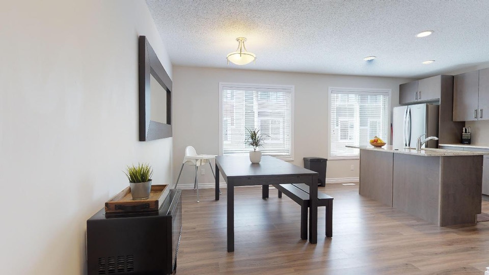 Trendy 3 BDRM Townhomes in Leduc 4