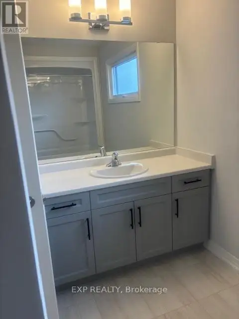 1031 ALLISTON AVENUE Fort Erie (Crescent Park), Ontario in Long Term Rentals in St. Catharines - Image 25