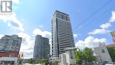 312 - 75 CANTERBURY PLACE Toronto (Willowdale West), Ontario
