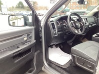 COME SEE WHY PEOPLE BUY FROM MILTON CHRYSLER TODAY!! USED VEHICLES @ MILTONCHRYSLER.COM CREDIT ISSUE... (image 9)