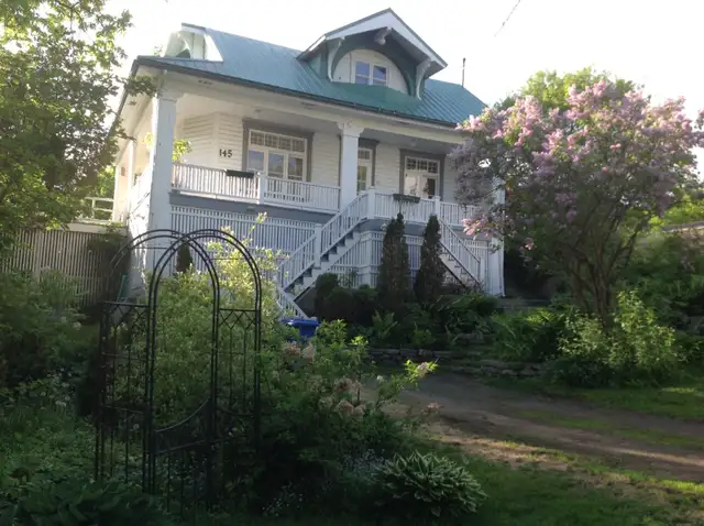 Maison à louer, Ste-Pétronille, île d'Orleans, ville de Québec