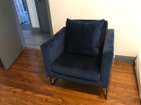 Modern Navy chair for sale. Mississauga / Peel Region Toronto (GTA) Preview