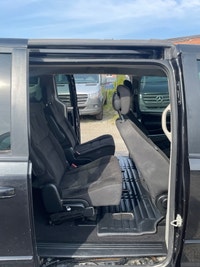 Brand new tires 3.6 V6 strong engine finished with a black paint job running boards towing go Seats... (image 1)