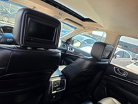2013 Infiniti JX35 AWD Spacious, Luxury 8-Seater! Year: 2013 Make: Infiniti Model: JX35 Mileage: 222... (image 9)