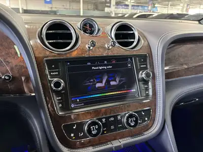 2019 Bentley Bentayga V8 AWD | NO LUX TAX | NIGHT VISION | HEADS, View more