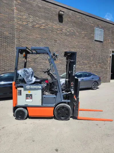 Keywords: used forklift, forklift, electric forklift, 3-stage mast, 5,000 lbs capacity, side shift,...