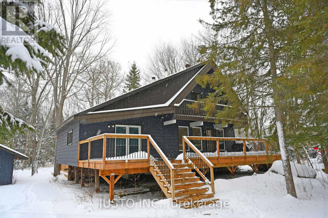 525 WALTONIAN DR Callander, Ontario in Houses for Sale in North Bay - Image 2