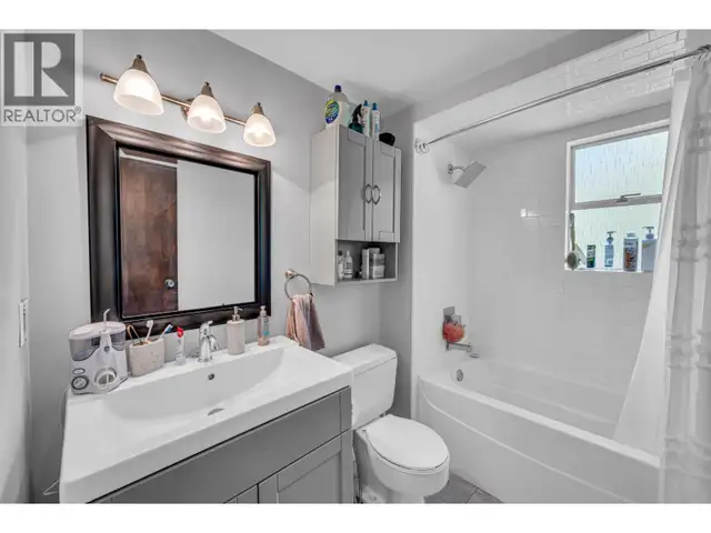 3255 MILTON AVENUE North Vancouver, British Columbia in Houses for Sale in North Shore - Image 29