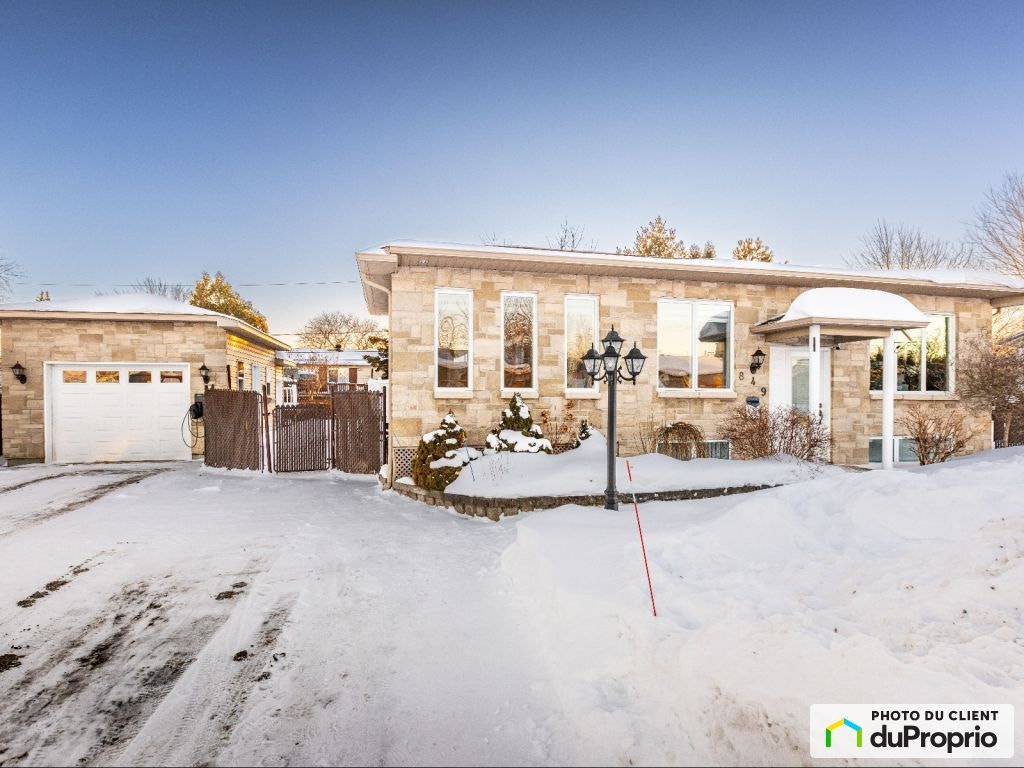 $499,900 - Bungalow in Trois-Rivières (Trois-Rivières-Ouest) — photo 1