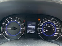 Vehicle Highlights: - Accident free - Dealer serviced - Well optioned Here's a rare and desirable In... (image 8)