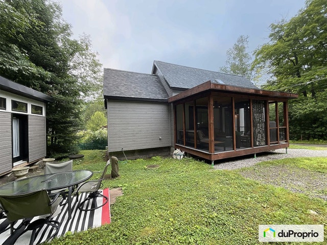 $389,500 - Cottage for sale in St-Hippolyte — photo 2