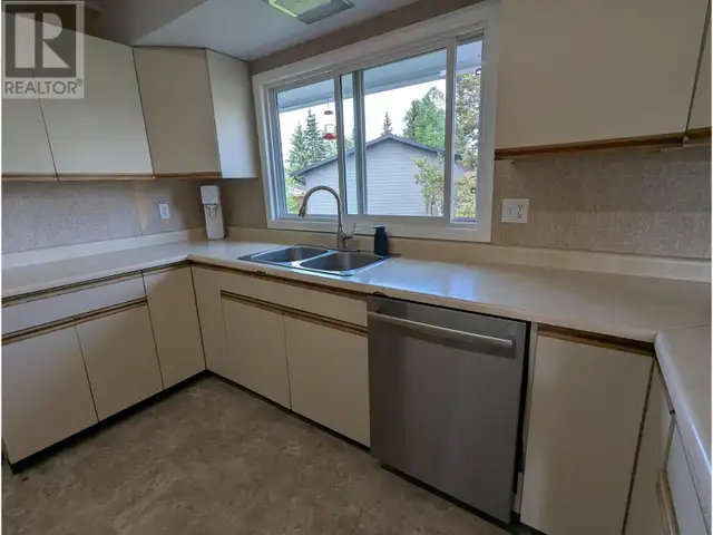 1389 MORICE DRIVE Smithers, British Columbia in Houses for Sale in Smithers - Image 15