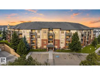 FEELS LIKE HOME to me is this quiet and comfortable condo on the third floor in the popular Southsid...