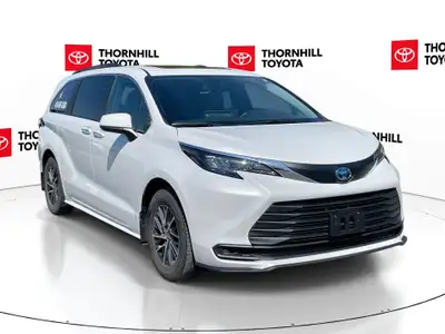 Thornhill Toyota Proudly Presents This White 2025 Toyota Sienna with XLE FWD 8-Passenger Package, Fe...