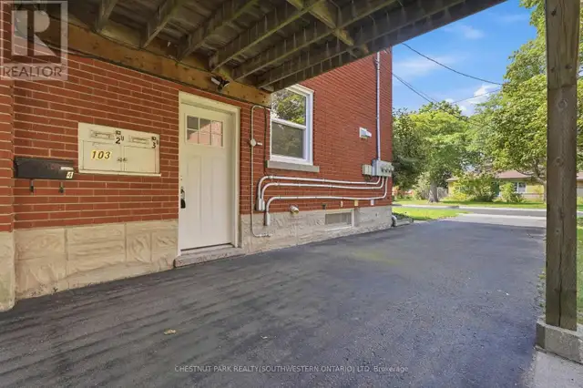 103 MARLBOROUGH AVENUE Kitchener, Ontario in Houses for Sale in Kitchener / Waterloo - Image 6