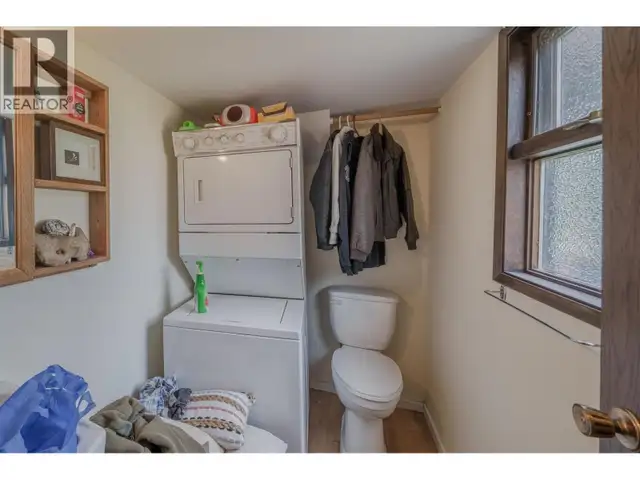 720 CARIBOO TRAIL 100 Mile House, British Columbia in Houses for Sale in 100 Mile House - Image 22
