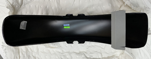 Brand New Genuine Harley Davidson OEM Vivid Black front fender. in Other in Saskatoon - Image 4