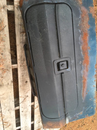FORD TRUCK “DENT SIDE” (73-79) PARTS