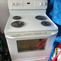 Un poêle à vendre | A stove for sale