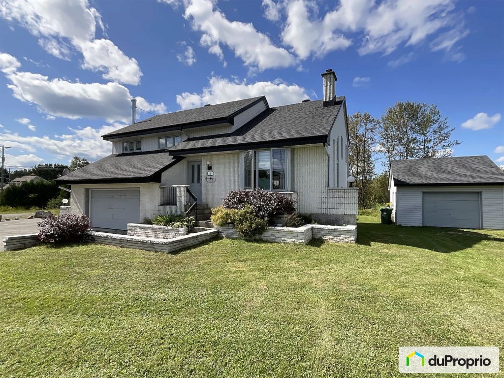 $359,000 - Split Level for sale in Lac-Des-Aigles — photo 2