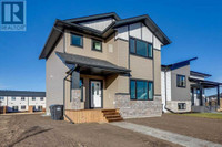 13 Ian Way Sylvan Lake, Alberta