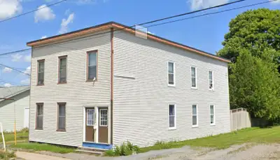 202 Ludlow - Spacious 3BR West, Top Floor Duplex, Util Incl