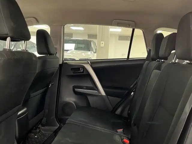 2018 Toyota RAV4 LE6027700149741260815
