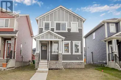 BEST PRICE IN MIDTOWN | 2023 BUILT HOME | TRADITIONAL LOT | DOUBLE GARAGE | LOT OF UPGRADE FROM TRIC...