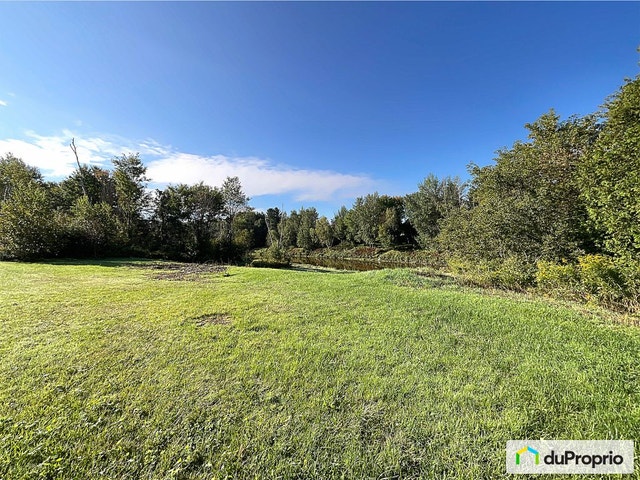 $160,000 - Residential Lot for sale in St-Lucien — photo 1