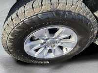 Price includes $1,000 finance credit. Price does not include fees or taxes. The 2023 Chevrolet Silve... (image 8)