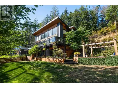MODERN BEACHFRONT OASIS ON BOWEN ISLAND West Side | 3 Bed | 3 Bath | Rental Suite + Tiny Home Airbnb...