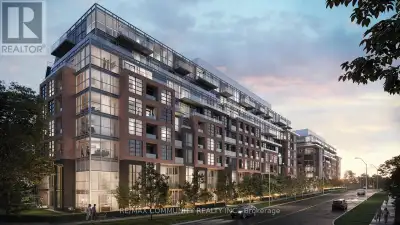 Bright 2+Den, 2 Bathroom condo in desirable Highland Creek, just steps to University of Toronto Scar...