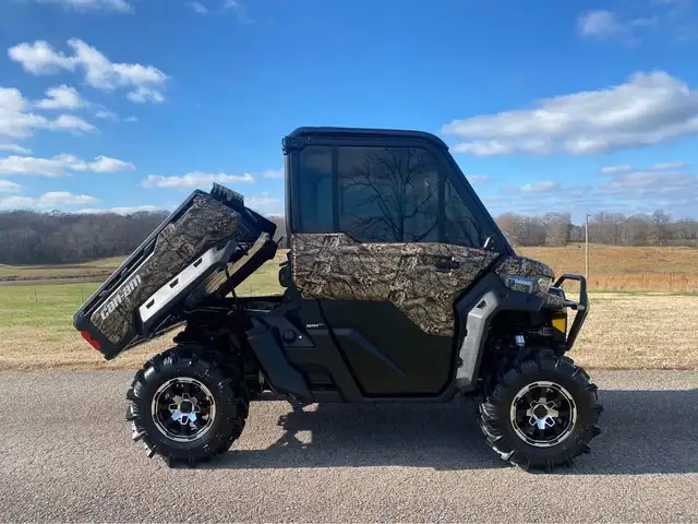 2022 CANAM DEFENDER HD10 LIMITED (FINANCING AVAILABLE) in ATVs in Cambridge - Image 10