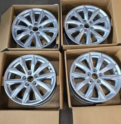 Rim Size: 7 x 17 OFFSET 34 Bolt Pattern: 5 x 112 Centre Bore 57.1MM LITTLE Scuff shown in picture Fi...