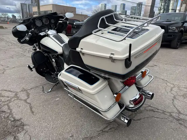 2012 Harley-Davidson Electra Glide Classic ~ ELECTRA GLIDE CLASS in Sport Touring in City of Toronto - Image 7