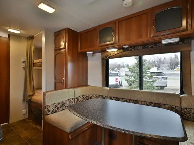 2014 Freedom Express 230BH in Travel Trailers & Campers in St. Albert - Image 10