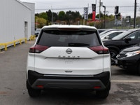 Apple CarPlay, Android Auto, Heated Seats, Heated Steering Wheel, Aluminum Wheels! This 2022 Rogue s... (image 4)