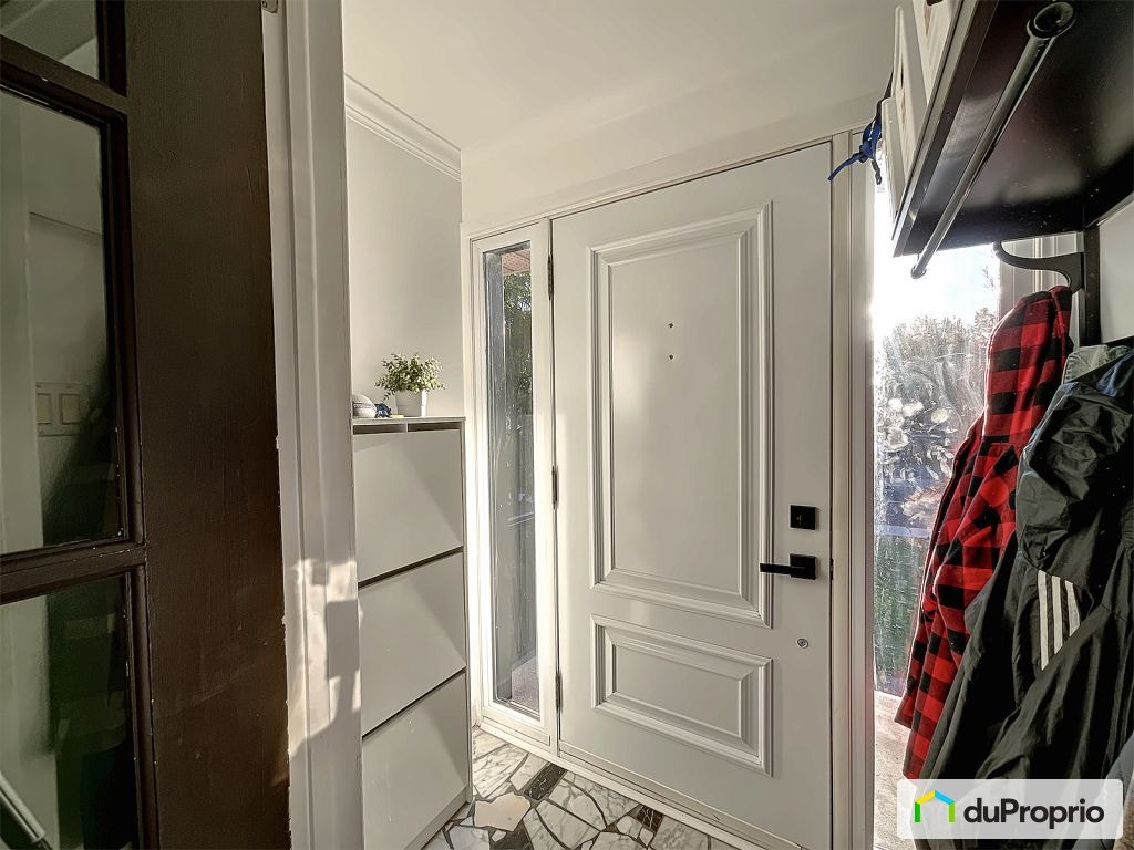 $725,000 - Bungalow for sale in Boucherville — photo 2