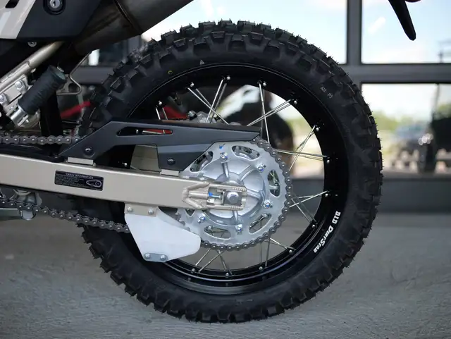 2026 Kawasaki KLX230 SHERPA S DUAL-SPORT / OFF-ROAD /STREET BIKE in Street, Cruisers & Choppers in Trenton - Image 5