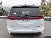 Welcome to Moncton Chrysler Jeep Dodge. Recent Arrival! 2024 Chrysler Pacifica Hybrid Select Pentast... (image 4)