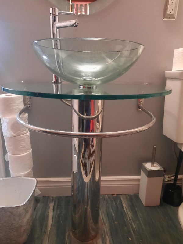 Glass Bowl Pedestal Bathroom Sink $150 OBO in Bathwares in Oakville / Halton Region - Image 3