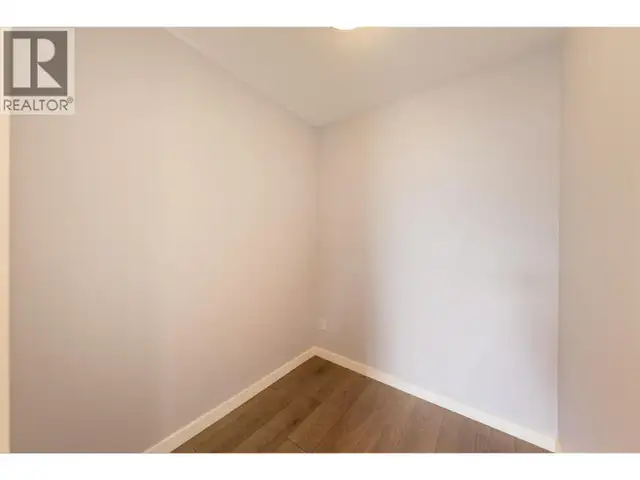 907 833 SEYMOUR STREET Vancouver, British Columbia in Condos for Sale in Vancouver - Image 10