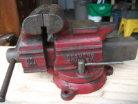 DESMOND SIMPLEX # 500 Swivel Vise