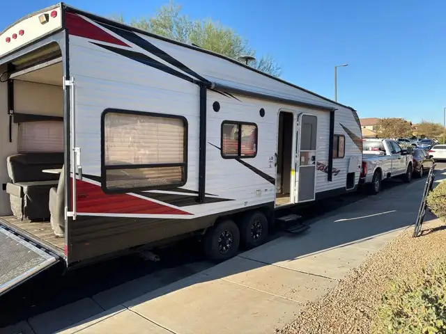 2018 FOREST RIVER STEALTH FS2413 29FT-FINANCE AVAILABLE!  in Cargo & Utility Trailers in Winnipeg - Image 2