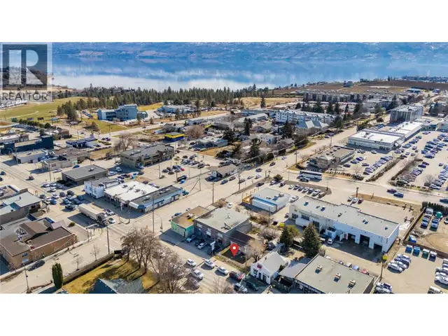 2465 Main Street West Kelowna, British Columbia in Houses for Sale in Penticton - Image 2