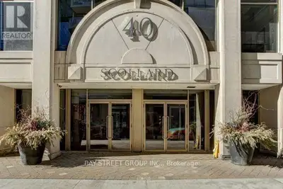 1507 - 40 SCOLLARD STREET Toronto (Annex), Ontario